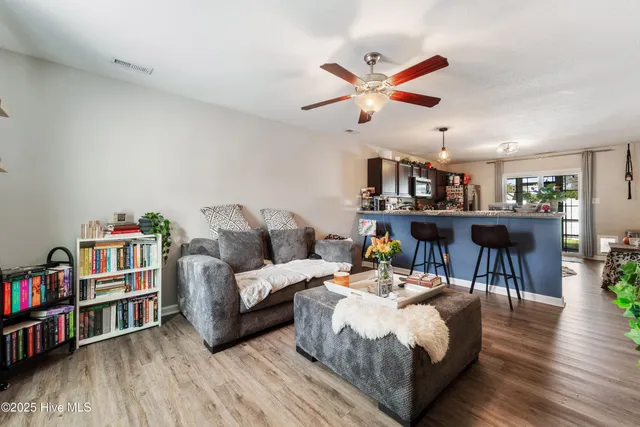 $195,000 | 211 Glen Cannon Drive, Jacksonville, NC 28546