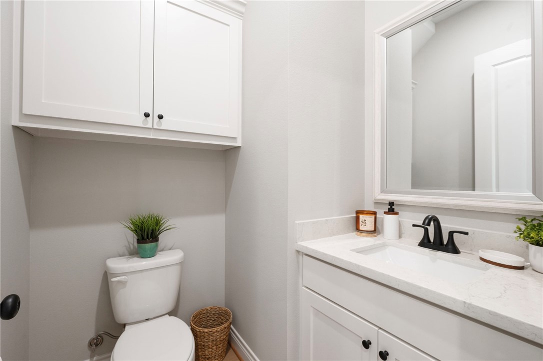 13291 Hopes Creek Road College Station, TX 77845 - Photo 29 of 45 Downstairs Half Bath