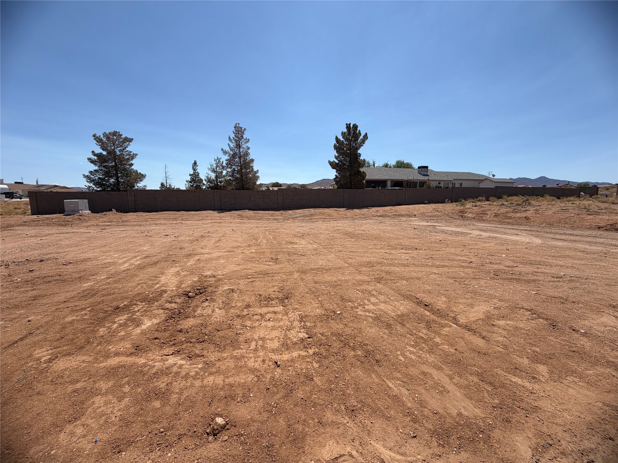 9478 Branded Road Kingman, AZ 86401 - Photo 2 of 37