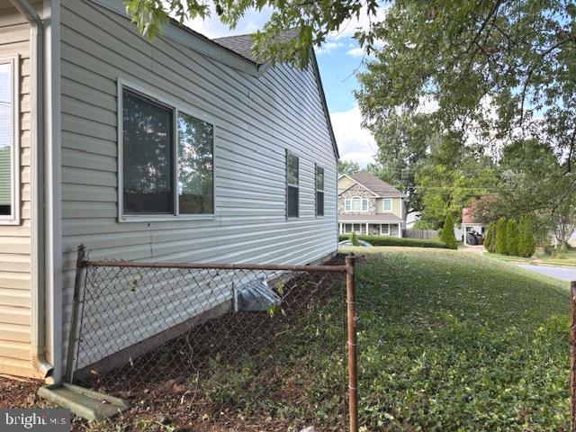 7445 Patterson Road Falls Church, VA 22043 - Photo 22 of 29