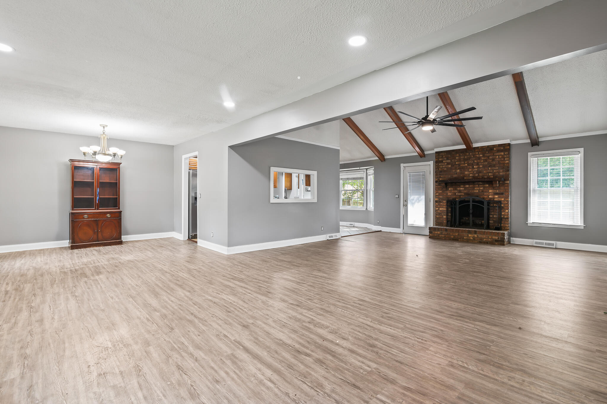 200 Tall Pines Road Ladson, SC 29456 - Photo 4 of 29 MOD_8577 (1)