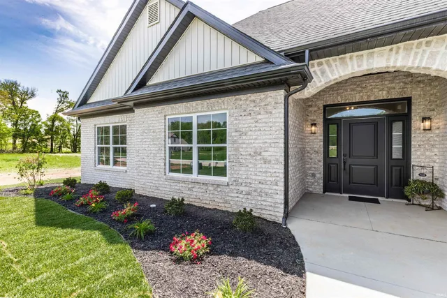 $494,900 | 1033 Triple Crown Place, Evansville, IN 47725