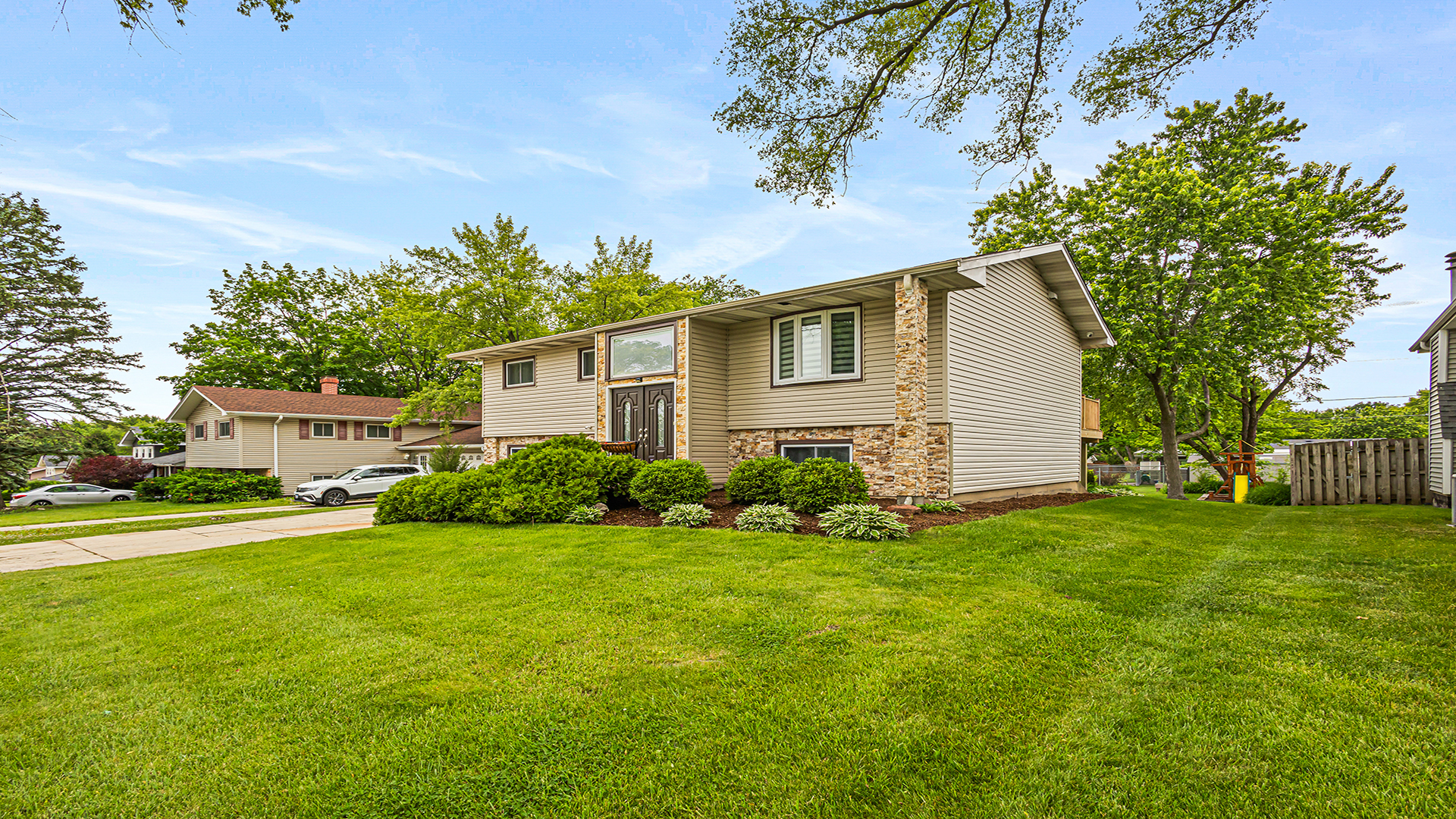 1770 North Newport Road Hoffman Estates, IL 60169 - Photo 43 of 50
