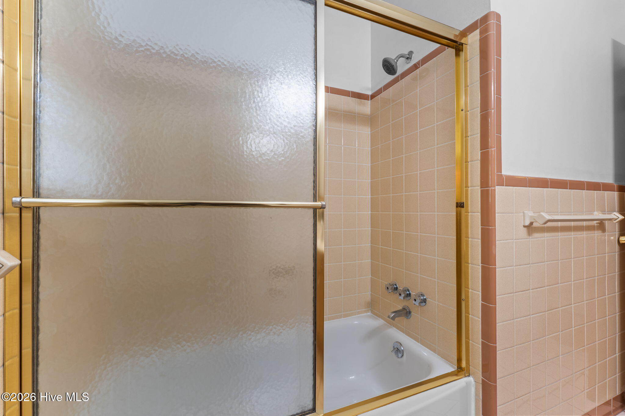 1055 Inverness Road Southern Pines, NC 28387 - Photo 22 of 54 Bathroom 2