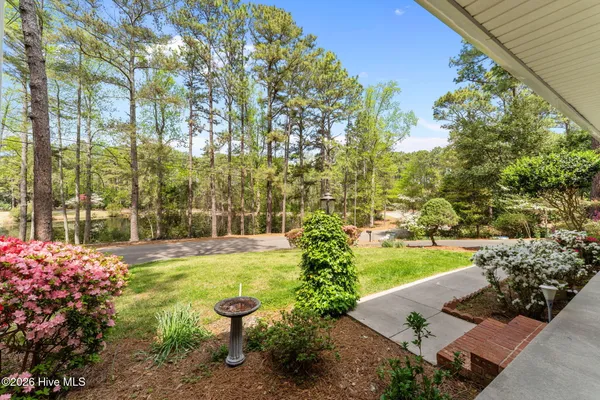 $2,300 | 1055 Inverness Road, Southern Pines, NC 28387