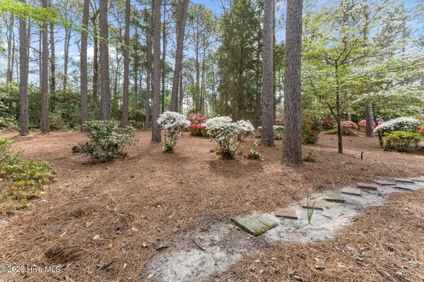 $2,300 | 1055 Inverness Road, Southern Pines, NC 28387