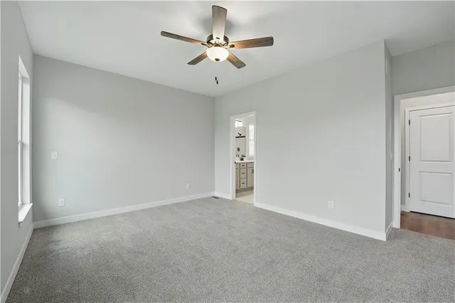 $389,900 | 2433 Northwest Sunnyvale Court, Blue Springs, MO 64015