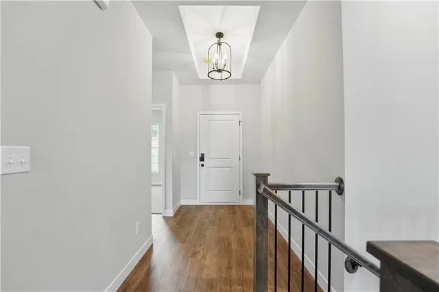 $389,900 | 2433 Northwest Sunnyvale Court, Blue Springs, MO 64015