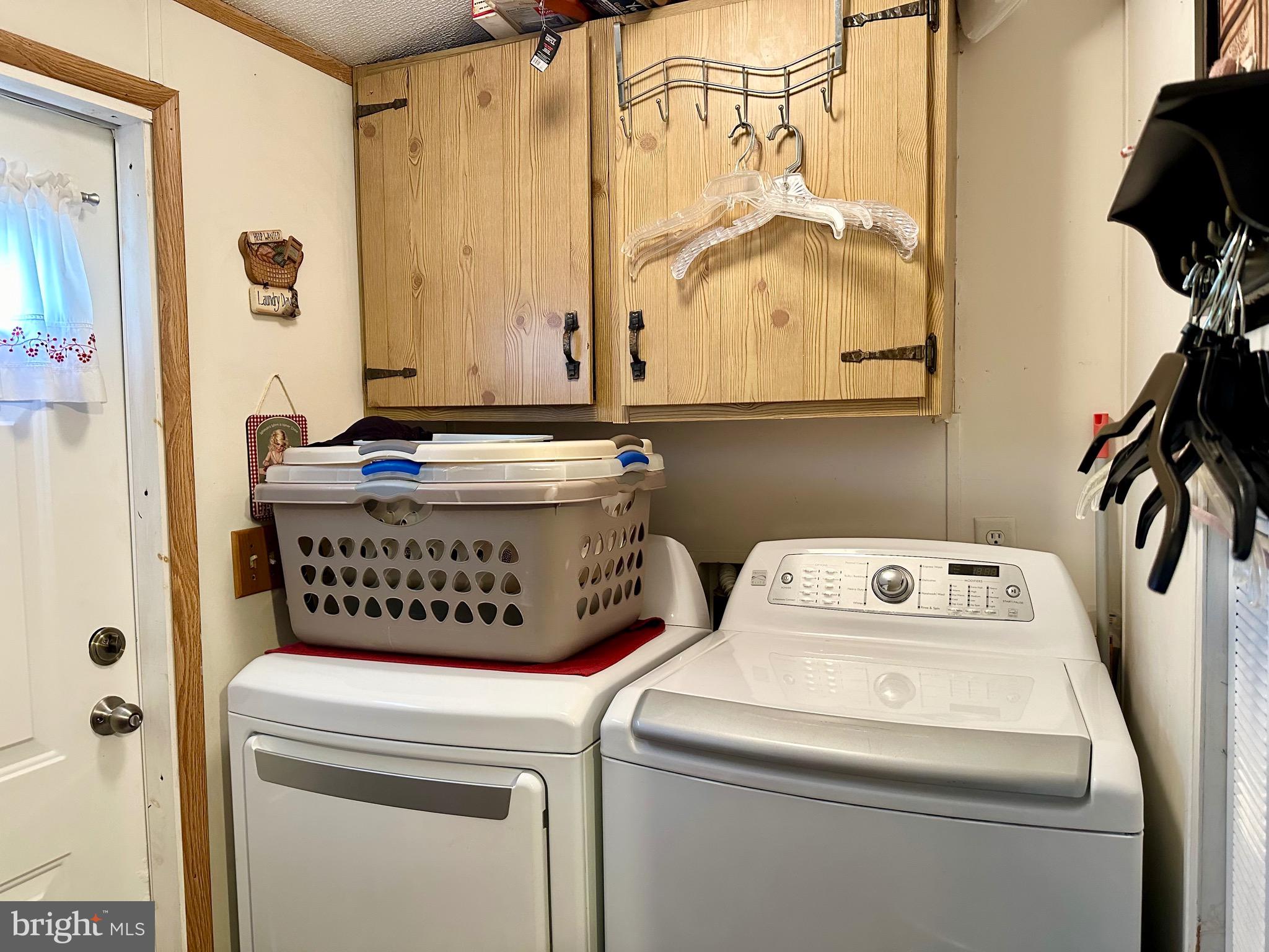 896 East Old Philadelphia Road, Unit 896 Elkton, MD 21921 - Photo 7 of 16 Laundry Room Off of Kitchen