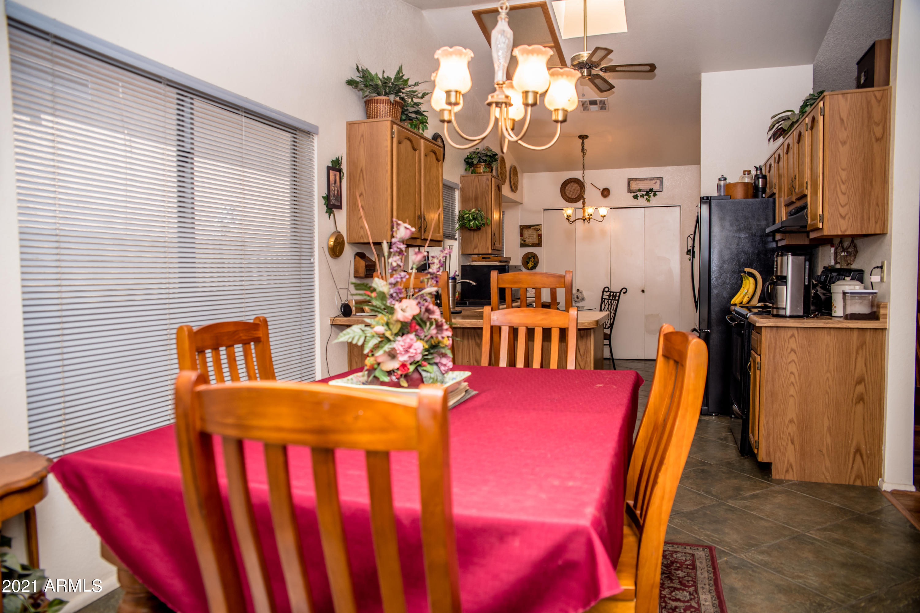 714 South Riata Street Gilbert, AZ 85296 - Photo 14 of 40 Dining Area