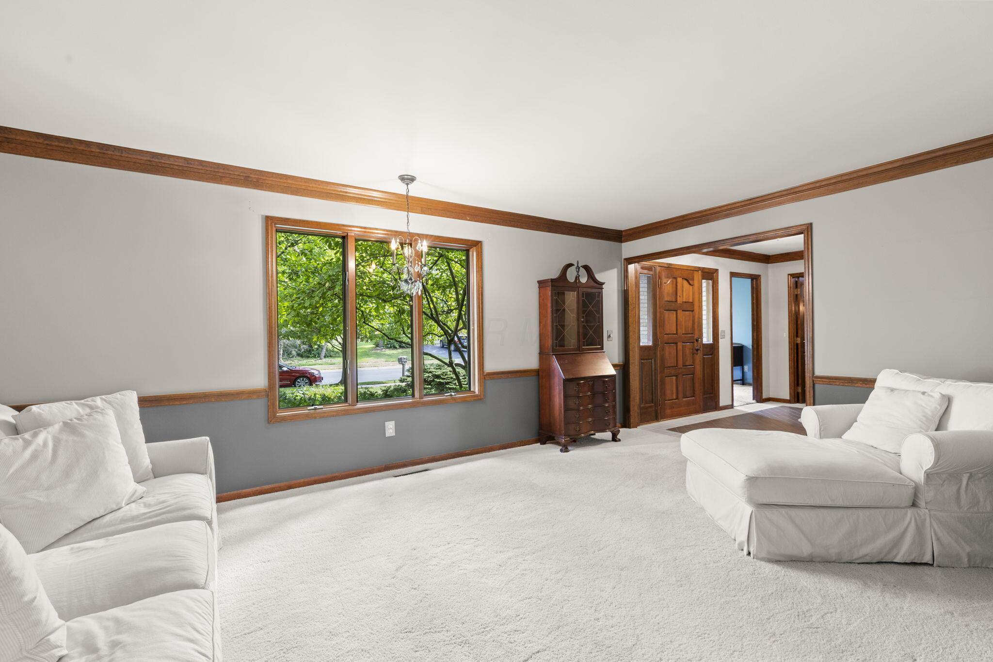 1161 Riva Ridge Boulevard Columbus, OH 43230 - Photo 11 of 60 FORMAL LIVING ROOM