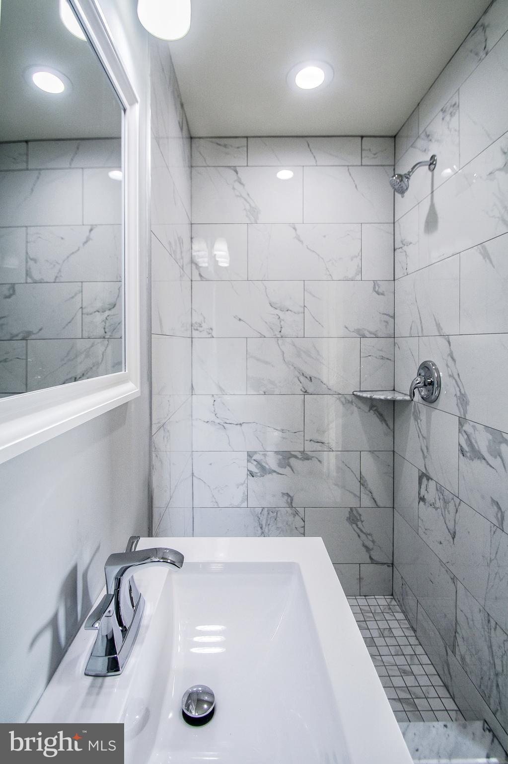 7229 Sommers Road Philadelphia, PA 19138 - Photo 11 of 48 Gallery Image 11