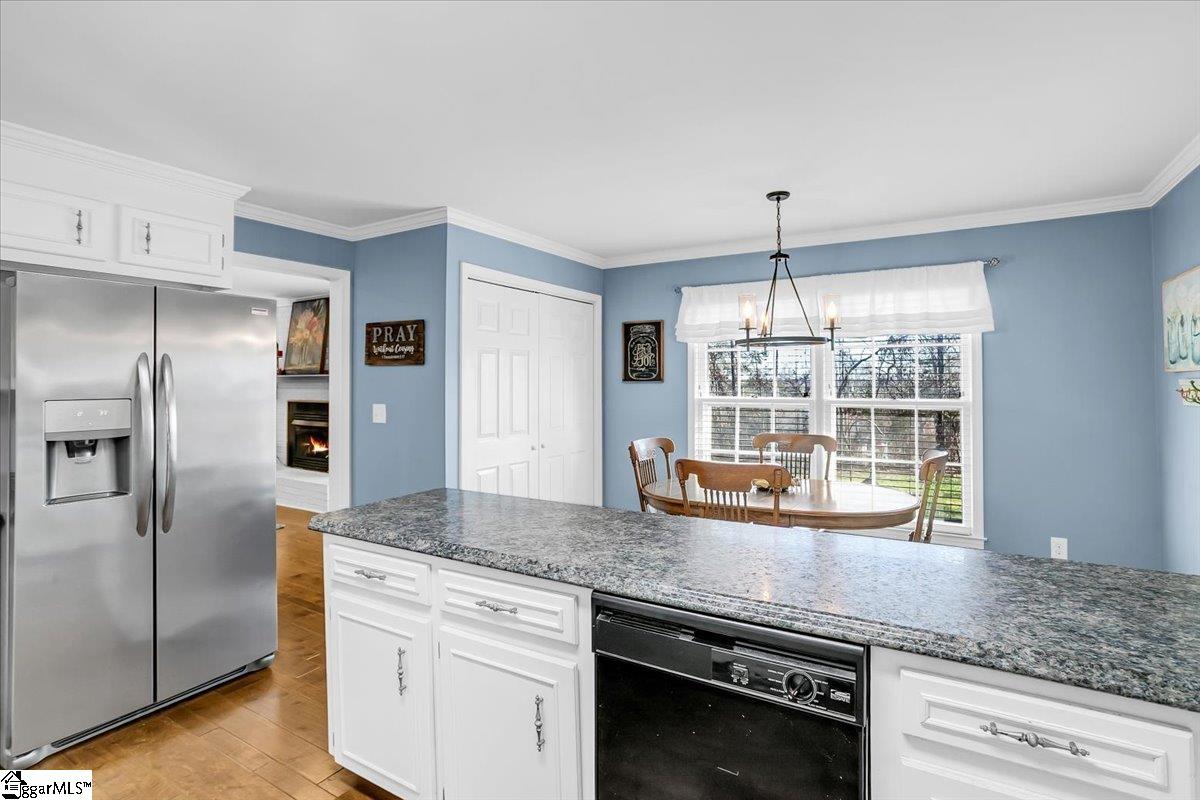 102 Del Riso Circle Easley, SC 29642 - Photo 11 of 39