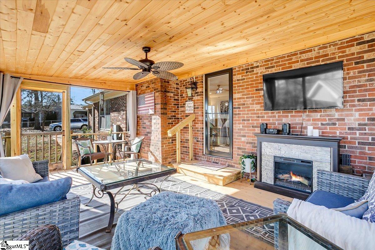 102 Del Riso Circle Easley, SC 29642 - Photo 29 of 39