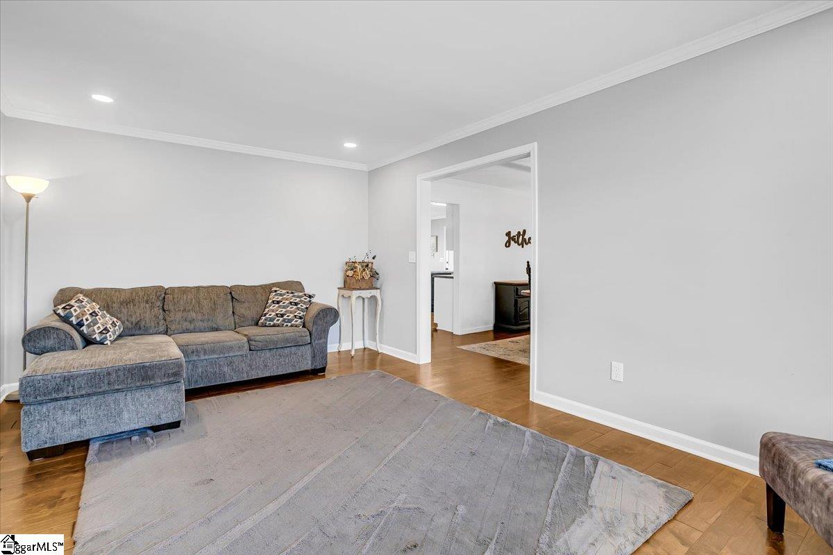 102 Del Riso Circle Easley, SC 29642 - Photo 4 of 39