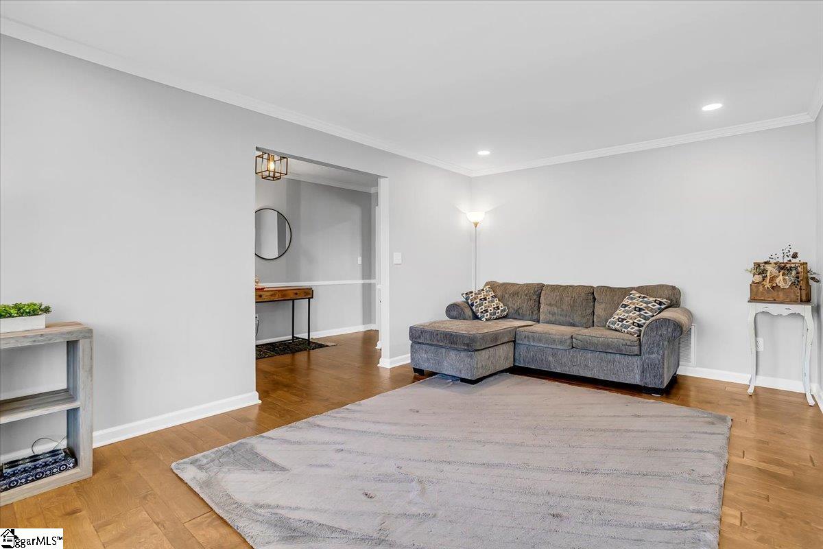 102 Del Riso Circle Easley, SC 29642 - Photo 5 of 39