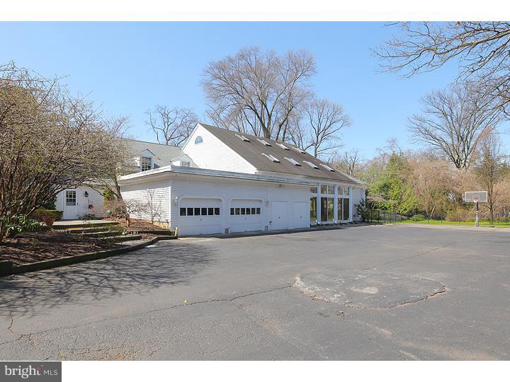60 Chews Landing Road Haddonfield, NJ 08033 - Photo 2 of 25