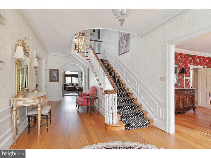 60 Chews Landing Road Haddonfield, NJ 08033 - Photo 3 of 25