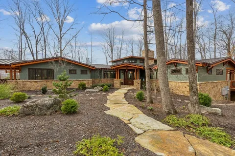 $2,395,000 | 394 Myers Point Road, Sewanee, TN 37375