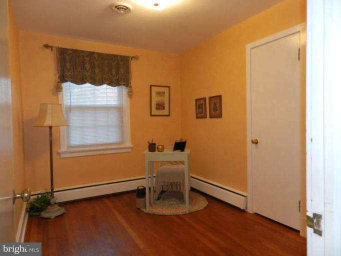 8523 Rocky Springs Road Frederick, MD 21702 - Photo 17 of 30 Bedroom