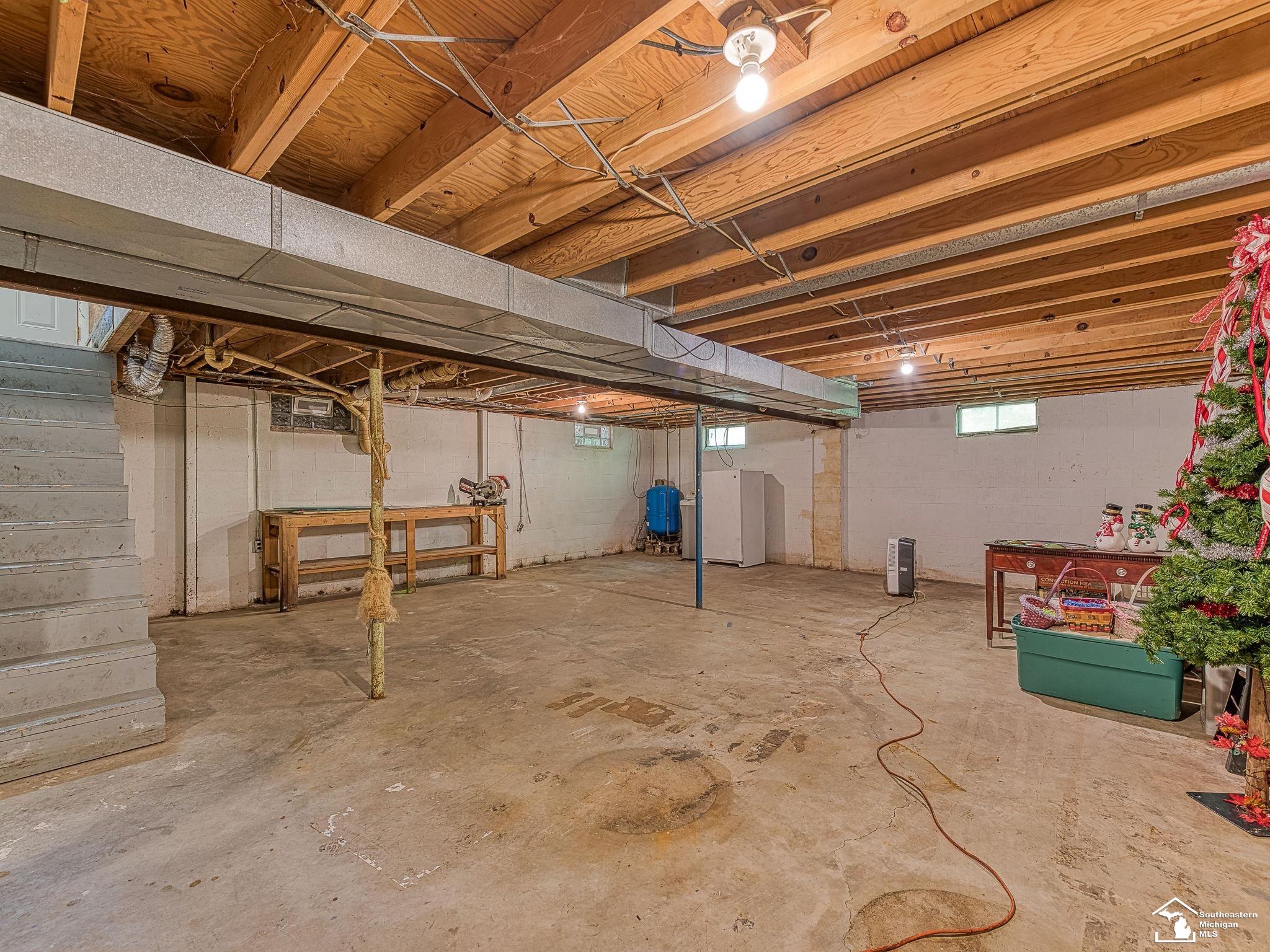 12731 Albain Road Ida, MI 48140 - Photo 22 of 27