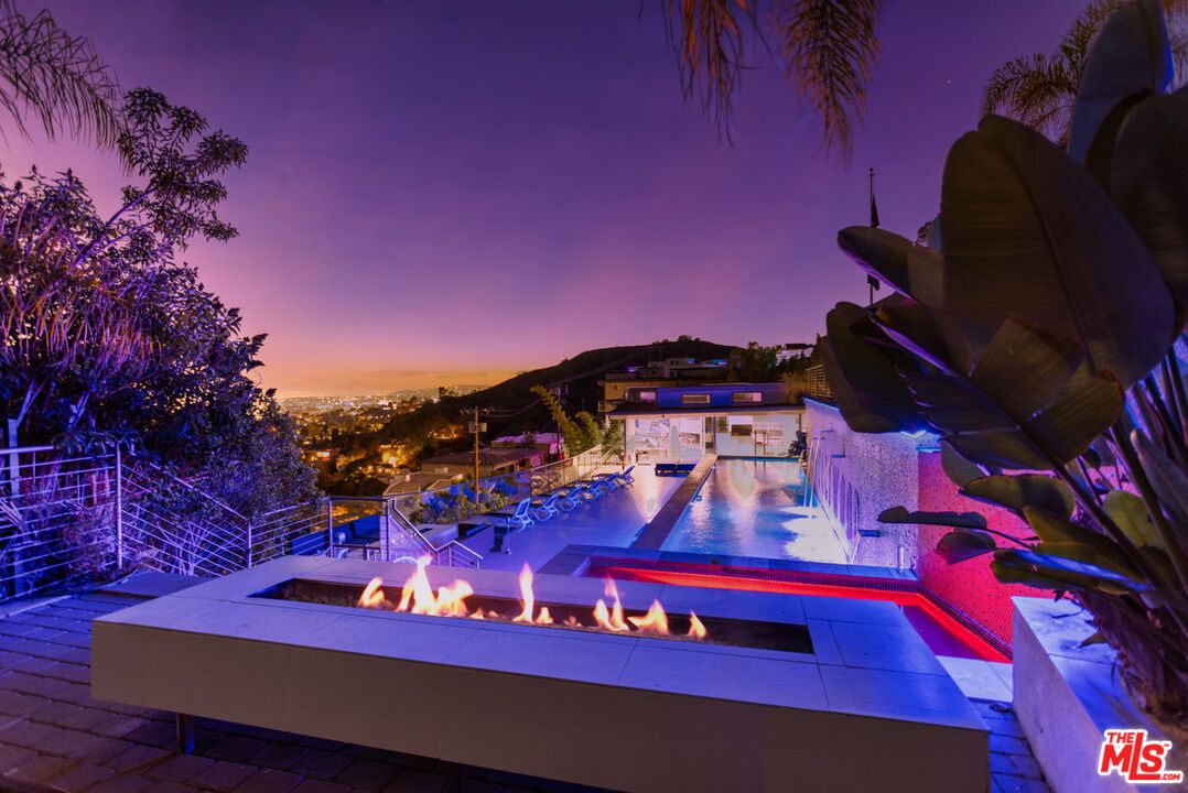 6425 Weidlake Drive Los Angeles, CA 90068 - Photo 2 of 37 a view of a balcony with an outdoor space