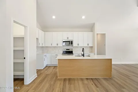 $349,900 | 4506 Fairhaven Drive West, Wilson, NC 27893