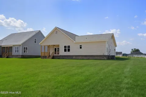 $349,900 | 4506 Fairhaven Drive West, Wilson, NC 27893