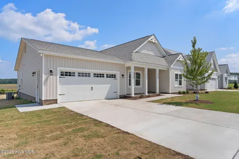 $349,900 | 4506 Fairhaven Drive West, Wilson, NC 27893