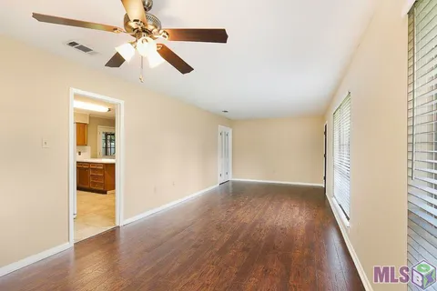 $229,000 | 12345 East Robinhood Drive, Baton Rouge, LA 70815