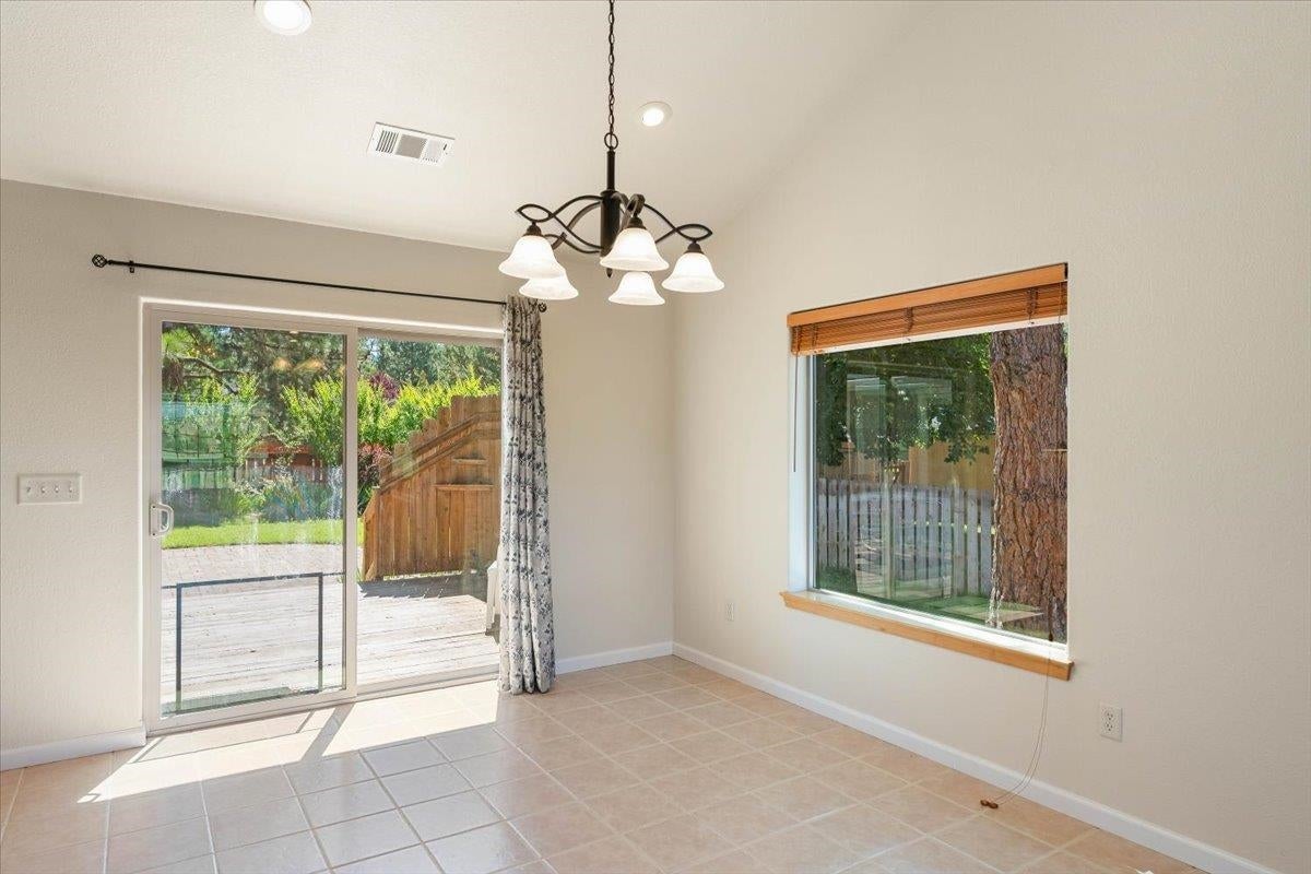 5322 Muskrat Road Weed, CA 96094 - Photo 5 of 28 Gallery Image 5