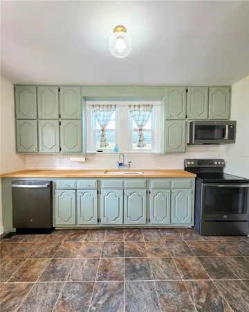 $219,900 | 1003 Scruggs Street, Waycross, GA 31501