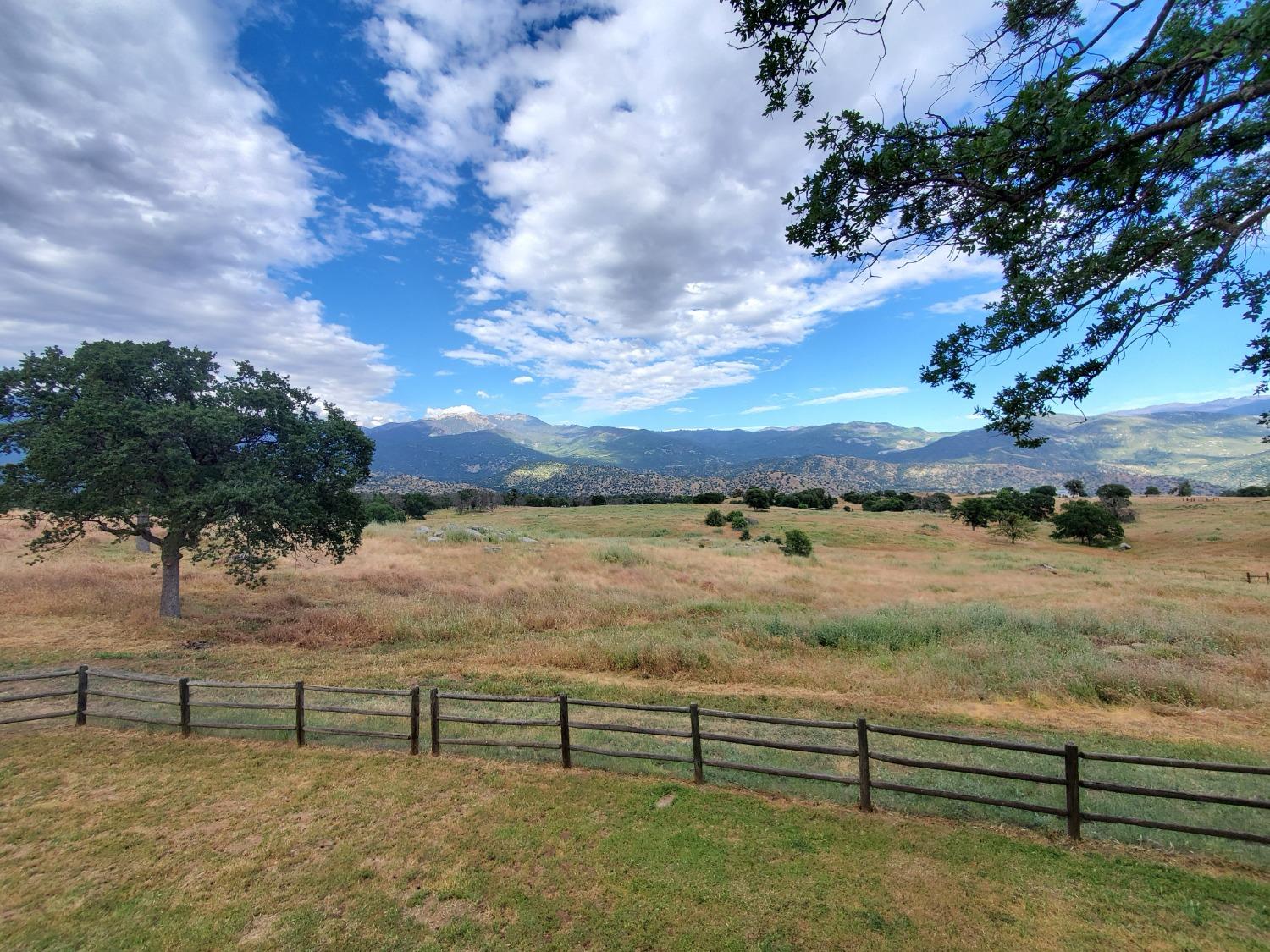 41622 Blue Oak Drive Springville, CA 93265 - Photo 54 of 68 a view of outdoor space with city view
