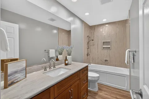 $525,000 | 1115 Meadow Gate Drive, Roseville, CA 95661