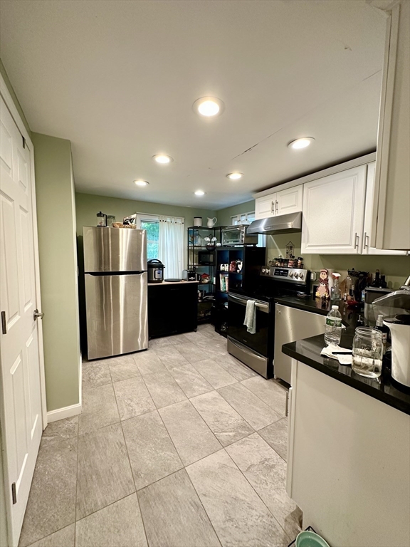 13 Mill Street Lancaster, MA 01523 - Photo 12 of 42