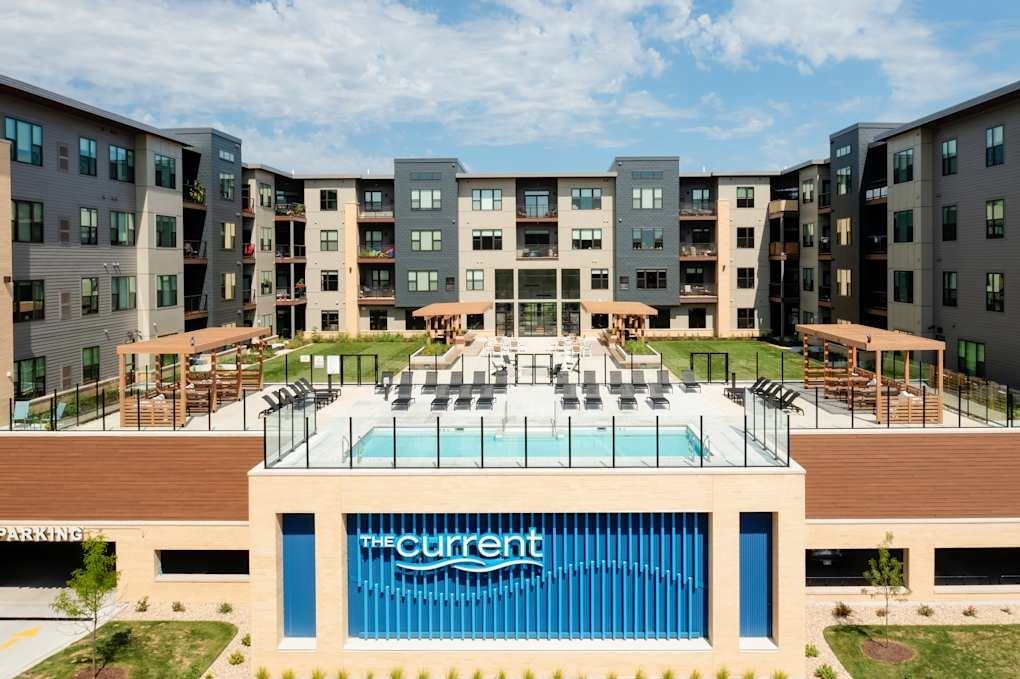 800 West Broadway Monona, WI 53713 - Photo 2 of 32