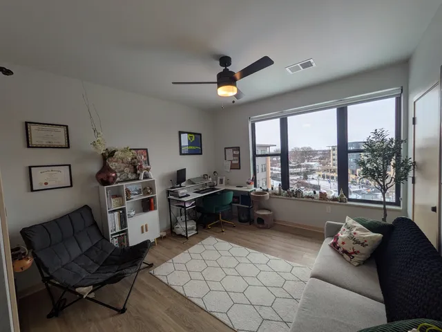 $2,495 | 800 West Broadway, Monona, WI 53713