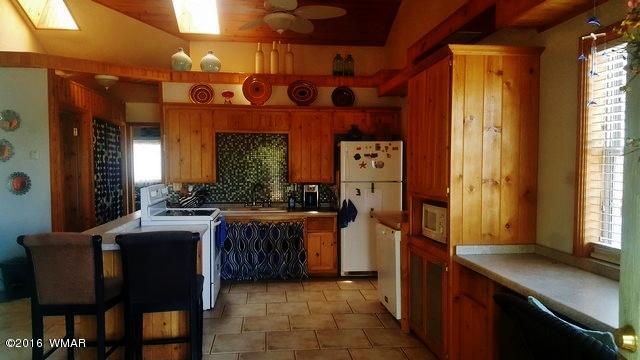 8431 Ridge Drive, Unit 1 Show Low, AZ 85901 - Photo 3 of 30