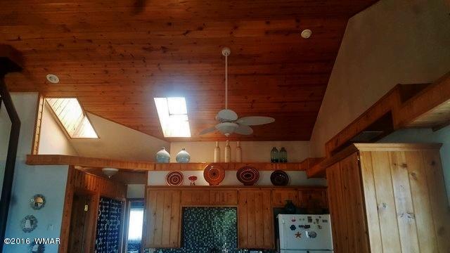 8431 Ridge Drive, Unit 1 Show Low, AZ 85901 - Photo 4 of 30