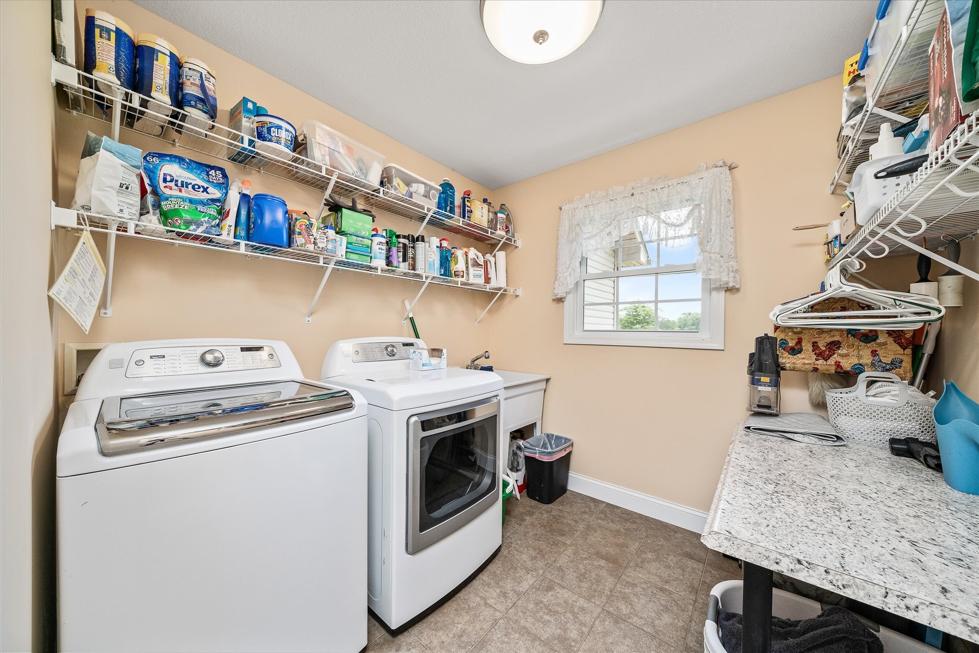 125 Clarence Lee Road Lancing, TN 37770 - Photo 13 of 55 a utility room with dryer and washer