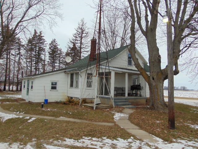 2656 East Harrison Road Alma, MI 48801 - Photo 7 of 27 1896266-6.JPG