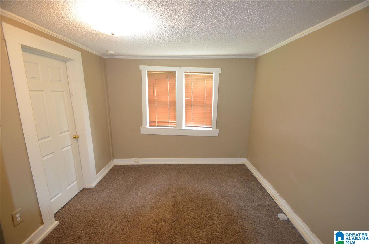 709 30th Street Southwest Birmingham, AL 35211 - Photo 15 of 21