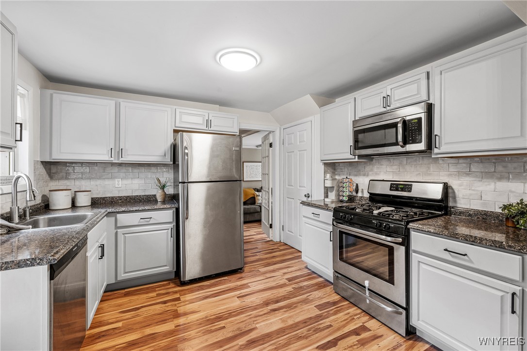 98 Ridgewood Road Buffalo, NY 14220 - Photo 20 of 50