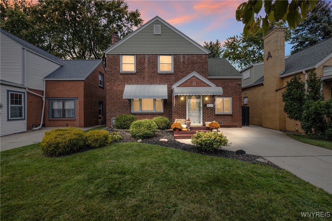 98 Ridgewood Road Buffalo, NY 14220 - Photo 3 of 50