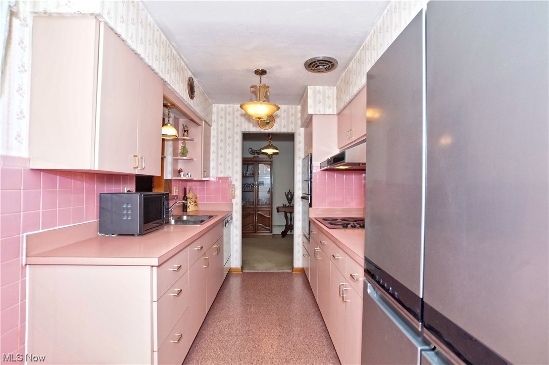 7320 Williams Road Painesville, OH 44077 - Photo 6 of 35 Gallery Image 6