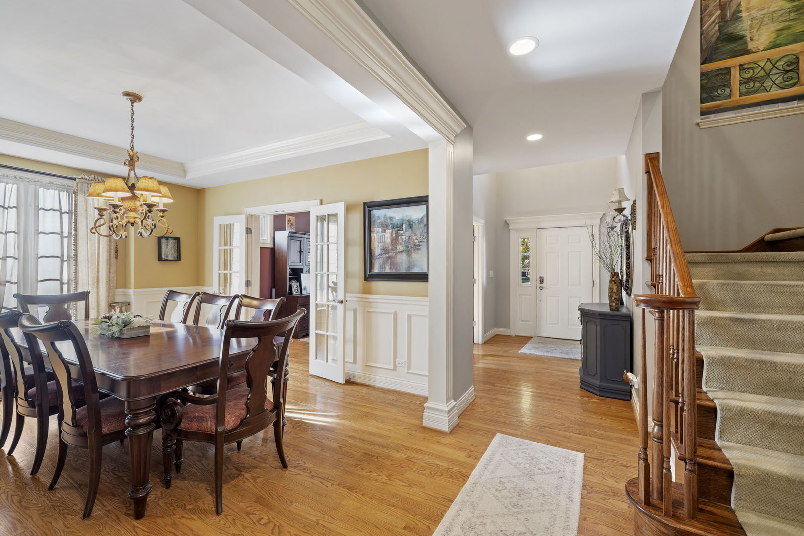 611 Fairfield Avenue Elmhurst, IL 60126 - Photo 9 of 44 a view of a dining room with furniture