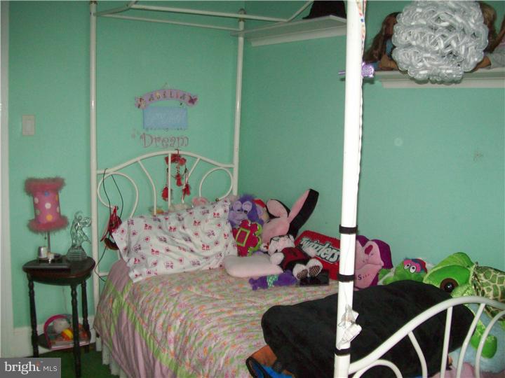 109 Harvin Road Upper Darby, PA 19082 - Photo 20 of 25 Bedroom 3