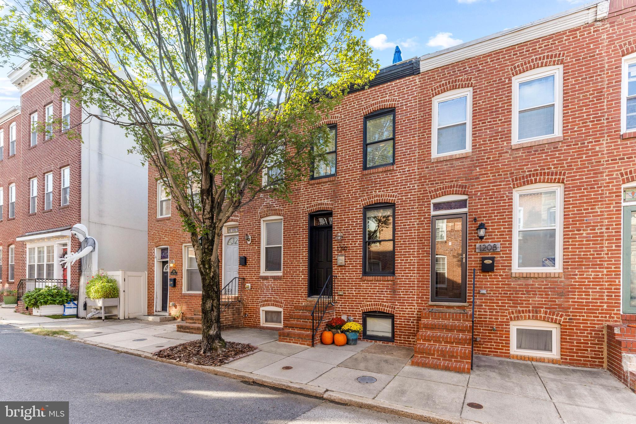 1210 Cooksie Street Baltimore, MD 21230 - Photo 3 of 60 Gallery Image 3