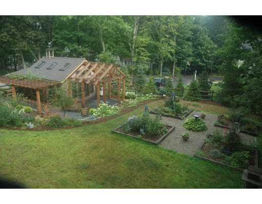 15 Mann Road Scituate, MA 02066 - Photo 3 of 17 Gallery Image 3