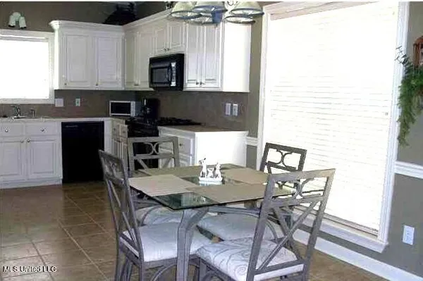 $2,000 | 103 Baileys Ridge Circle, Clinton, MS 39056